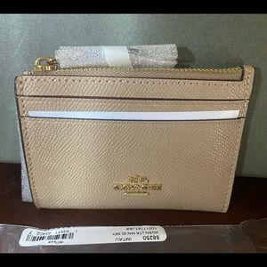💯% AUTHENTIC Coach Skinny ID key case wallet